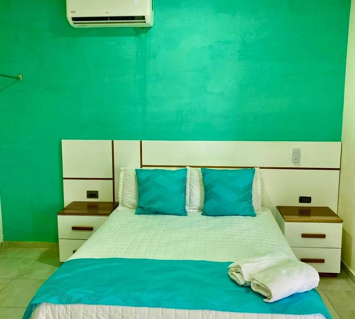 アパート Hotel Plaza Coralillo Sánchez